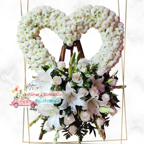 Arreglos florales en forma de corazon